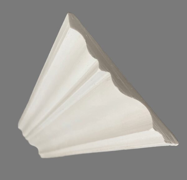 Cornice 4